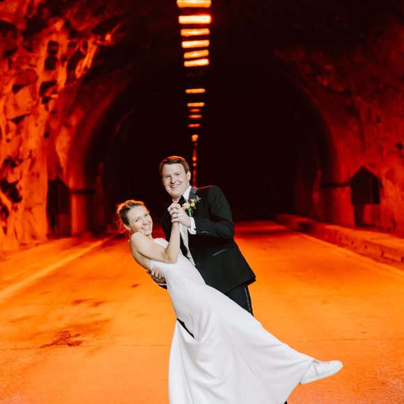 Petite BHLDN Willowby by Watters Brannox Wedding Gown - size 0/2 - Picture 13 of 14